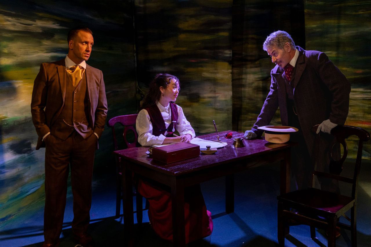 Mrs.Warren-Nell Murphy, Will Rothhaar, Stuart W Howard